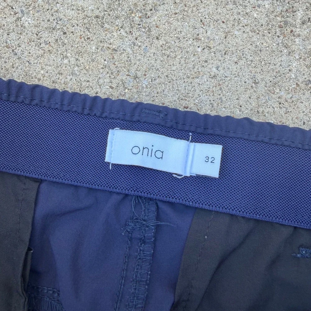 Onia Hybrid Shorts Mens 32 Navy Blue Stretch Tech Casual Lightweight Summer - Picture 4 of 9
